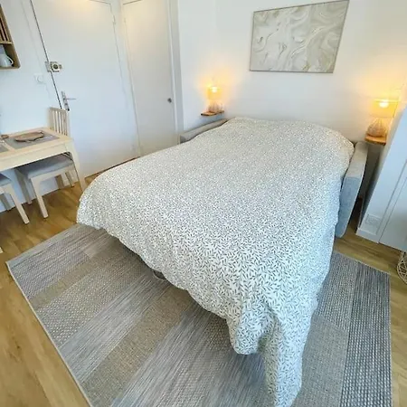 Апартаменты Confortable A 2min De La Et Du Centre
